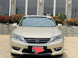 A picture of First body neatly used 2014 Honda Accord available for sale