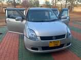 A picture of 2005 SUZUKI SWIFT