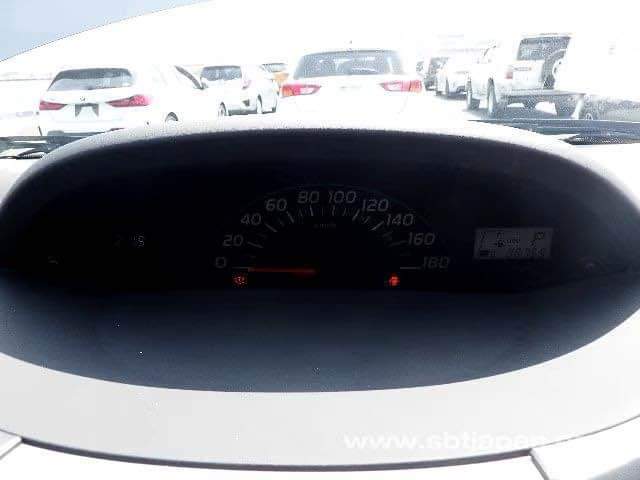 A picture of Toyota Vitz