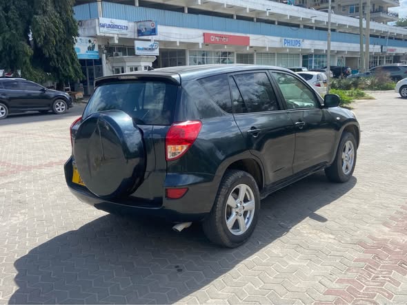 A picture of TOYOTA RAV4 NEW MODEL