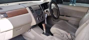 A picture of 2005 NISSAN TIIDA 1