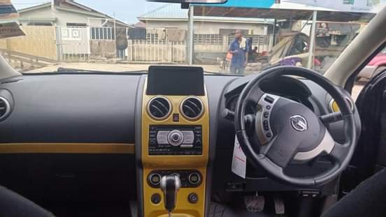 A picture of Nissan Dualis 1999 cc 105 993KM 2007 Model
