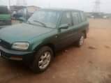 A picture of 1999 Toyota Rav4 Lx