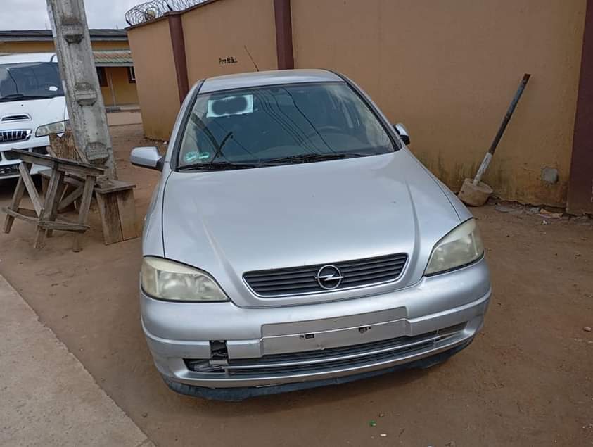 A picture of Opel Astra 2004