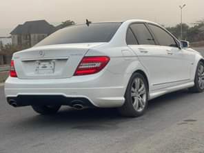 A picture of 2014 model Mercedes c300 direct with nothing to fix Price