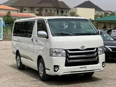 A picture of  SHARP DIRECT BELGIUM FOREIGN USED ... TOYOTA HIACE BUS..