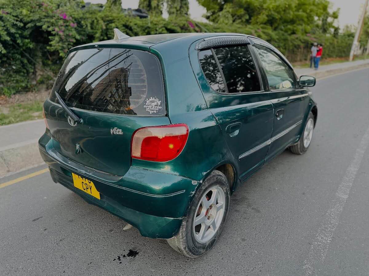 A picture of  Price bei 6.m Call 0719348774 TOYOTA VITZ CLAVIA CPY