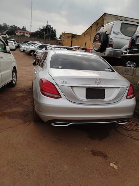 A picture of Still new c180 Contact me on Whatsapp no 0702988102