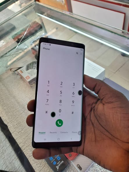 A picture of Note 8