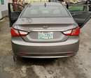 A picture of Hyundai sonata 2012 Pure first body Complete Belgium standard 2