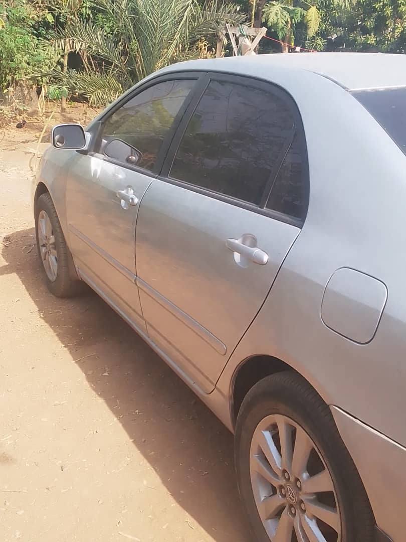 A picture of Toyota corolla 2007