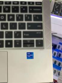 A picture of HP ELITEBOOK 1030 G8