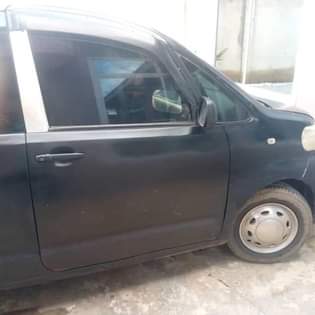 A picture of Potre milion 4 9 Ipo mwanza Automatic Engine safi 0784857610