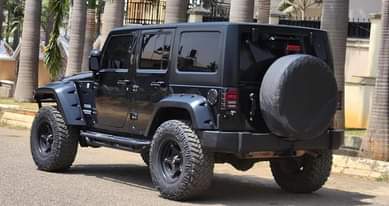 A picture of Hot Direct Belgium Jeep Wrangler JL 2014