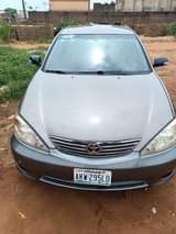 A picture of Camry 2 4