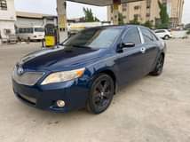 A picture of TOYOTA CAMRY 08