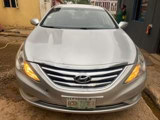 A picture of Registered 013 Hyundai sonata