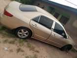 A picture of Honda Accord 2005