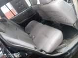 A picture of Toyota Highlander 2006 model 3 seaters engine and gear sweet