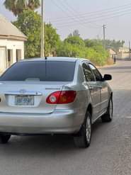 A picture of DISTRESS SALE NEATLY USEDTOYOTA COROLLA LE 2004 MODEL AUTOMATIC TRANSMISSION