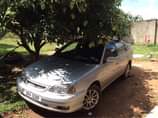 A picture of 2002 Toyota Avensis