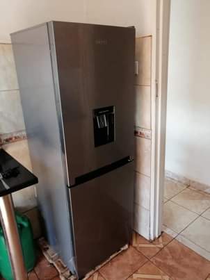 classifieds/fridges