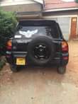 A picture of Rav4 4sale call me on 256751331103 or what app is