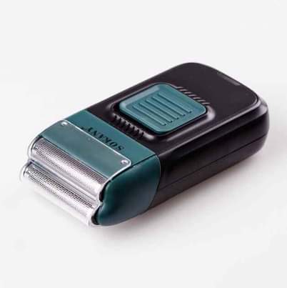 A picture of smother hair and beards razor shaver