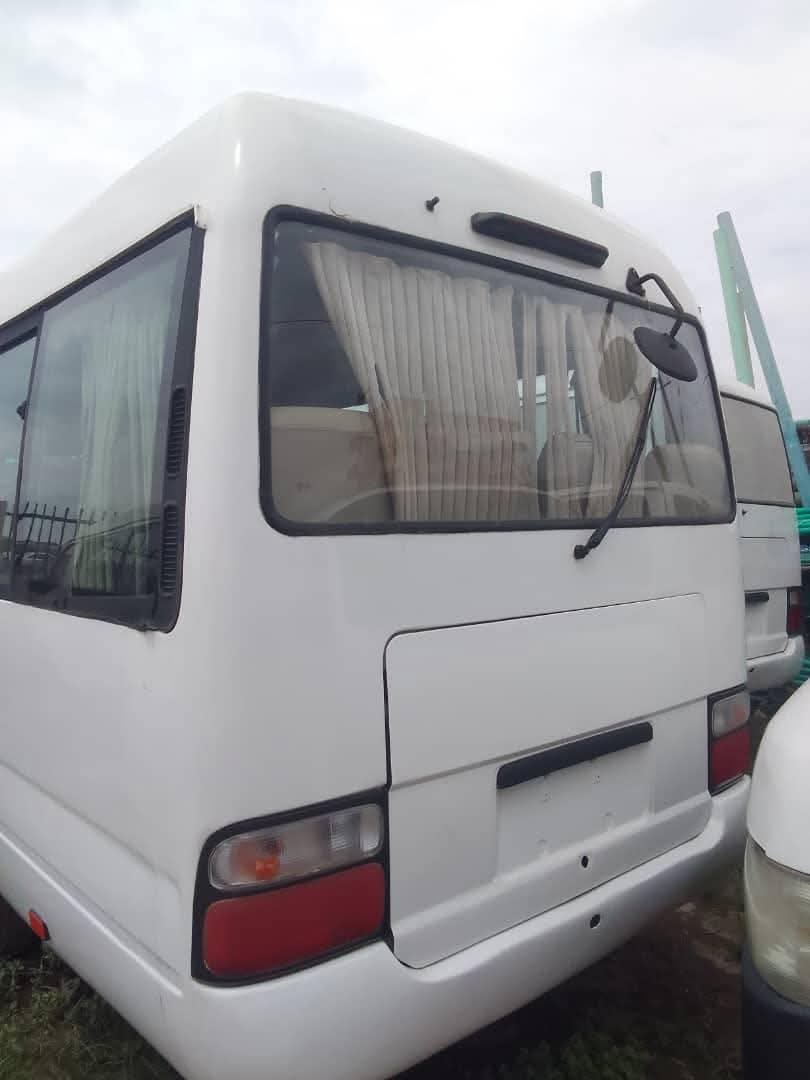 A picture of 2005 More inspection toyota coaster bus