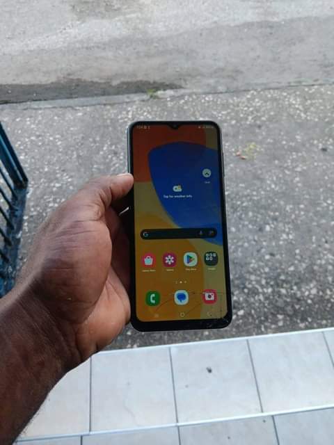 samsung f13