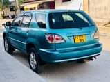 A picture of Toyota harrier