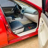 A picture of 2010 TOYOTA CAMRY XLE