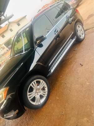 A picture of Mercedes Benz Glk 350