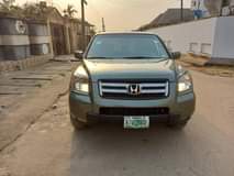 A picture of Sharp Honda Pilot 2007 accident free with a very sound