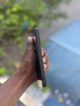 A picture of Samsung A20