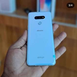 A picture of Lg Style3