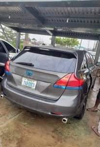 A picture of Toyota vanza 2011 model