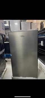 classifieds/fridges