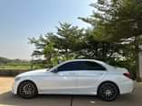 A picture of 2016 Benz