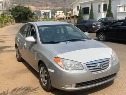 A picture of Hyondai Elantra