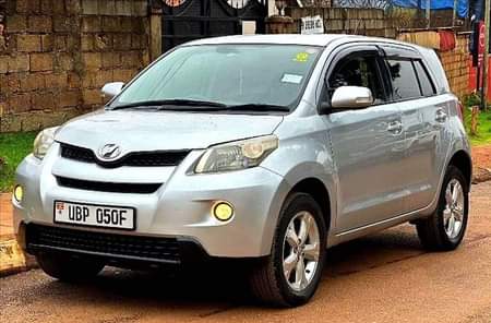 used toyota ist