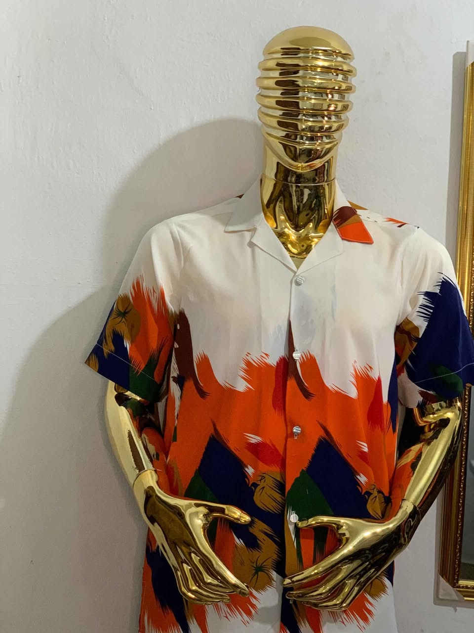 A picture of Clothing