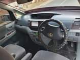 A picture of TOYOTA NOAH