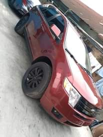 A picture of Ford Edge 08