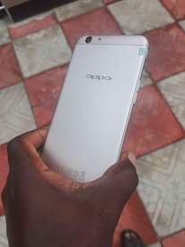 A picture of Nauza OPPO F1s