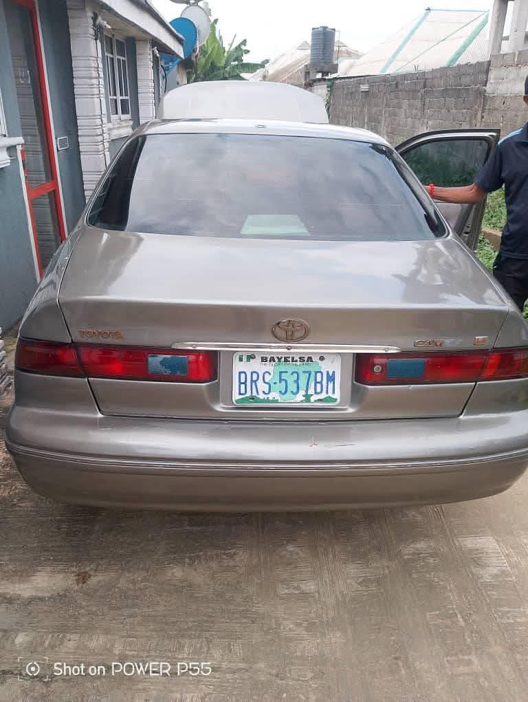 A picture of Toyota camry tiny light