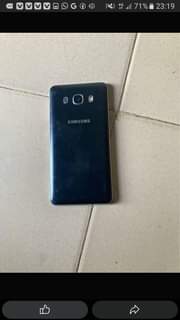 A picture of Samsung J5 at 95K has some cracks call 0706721621
