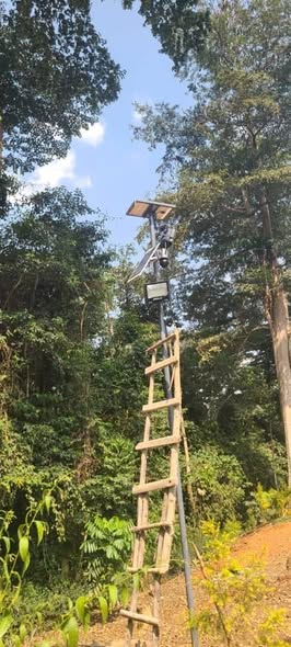 A picture of Solar PTZ Camera and Solar Security Flood Lights