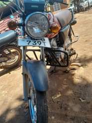 A picture of Quick sale 1 6m Call WhatsApp 0750332168 0788981232