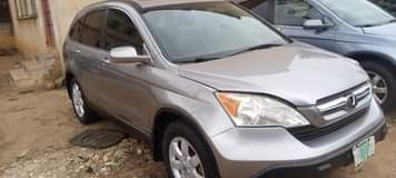 A picture of Neatly Used Honda CRV 2008 model with duty